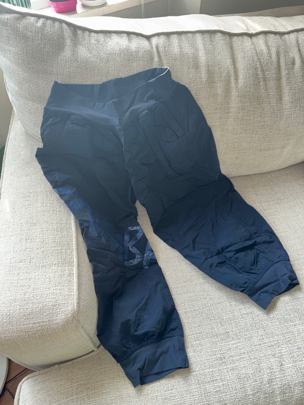 Vintage Zumba cargo capri pants medium navy
